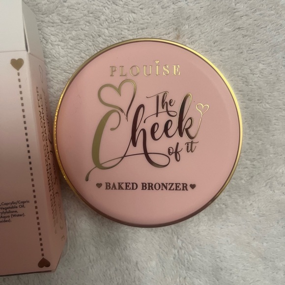 P. Louise Bronzer Set - Picture 6 of 8